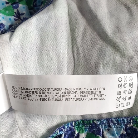 NWT Zara Ditsy Floral Puff Sleeve Cropped Blouse Top Size Medium - Picture 13 of 13